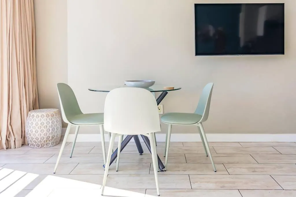 Perspectives On Roeland Apartment Cape Town South Africa