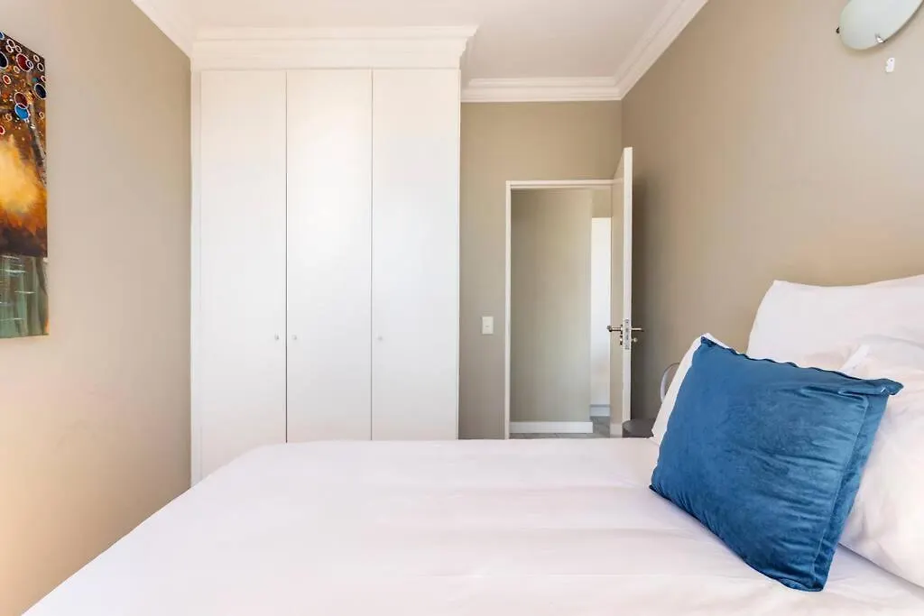 Perspectives On Roeland Apartment Cape Town 0*,  South Africa