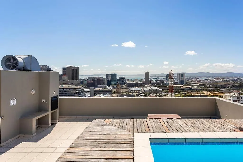 Perspectives On Roeland Apartment Cape Town 0*,